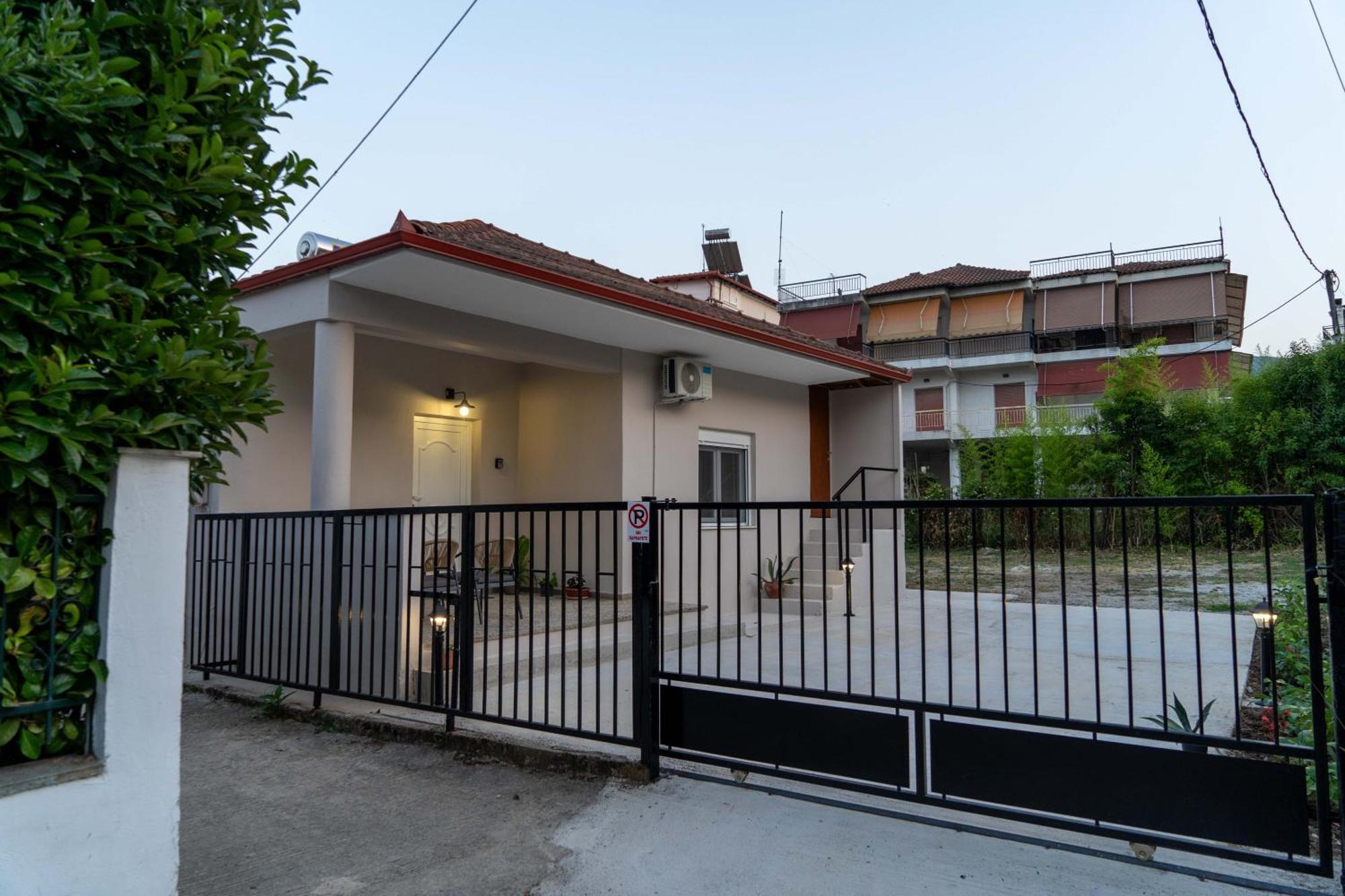 Terrazzo House Villa Platamonas Exterior photo